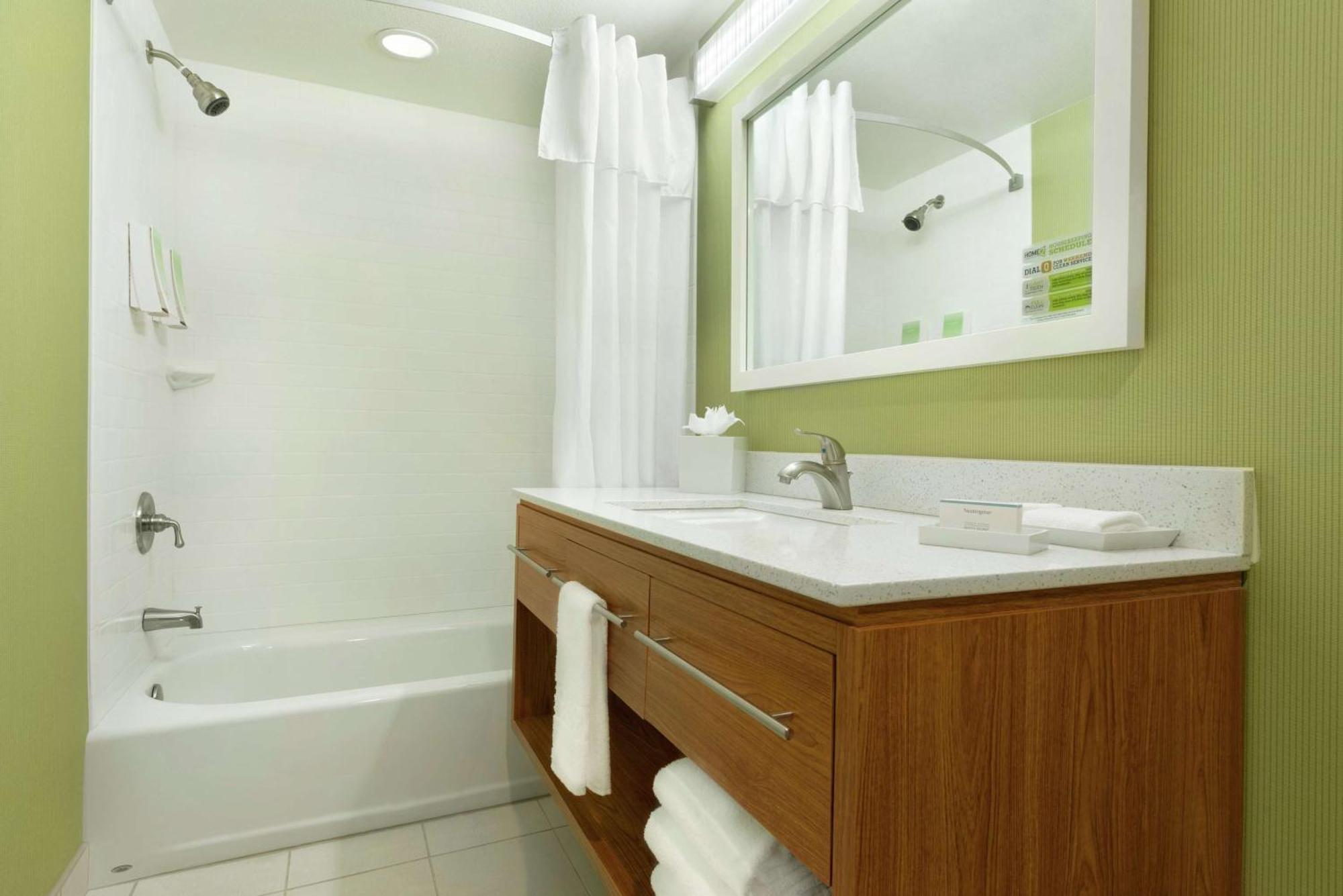 Home2 Suites By Hilton Atlanta South/Mcdonough Exterior photo